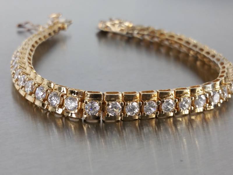 lot 69 image: Ladies 4 CT Rolex Style Tennis Estate Bracelet in Sterling Silver