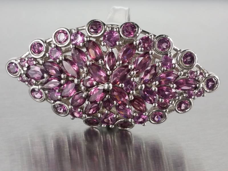 lot 70 image: 11 CT Natural Raspberry Garnet Estate Filigree Ring in Sterling Silver