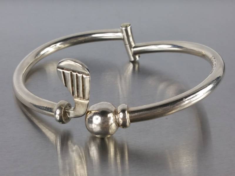 lot 121 image: Golf Club and Golf Ball Mexican Sterling Silver Bangle Bracelet