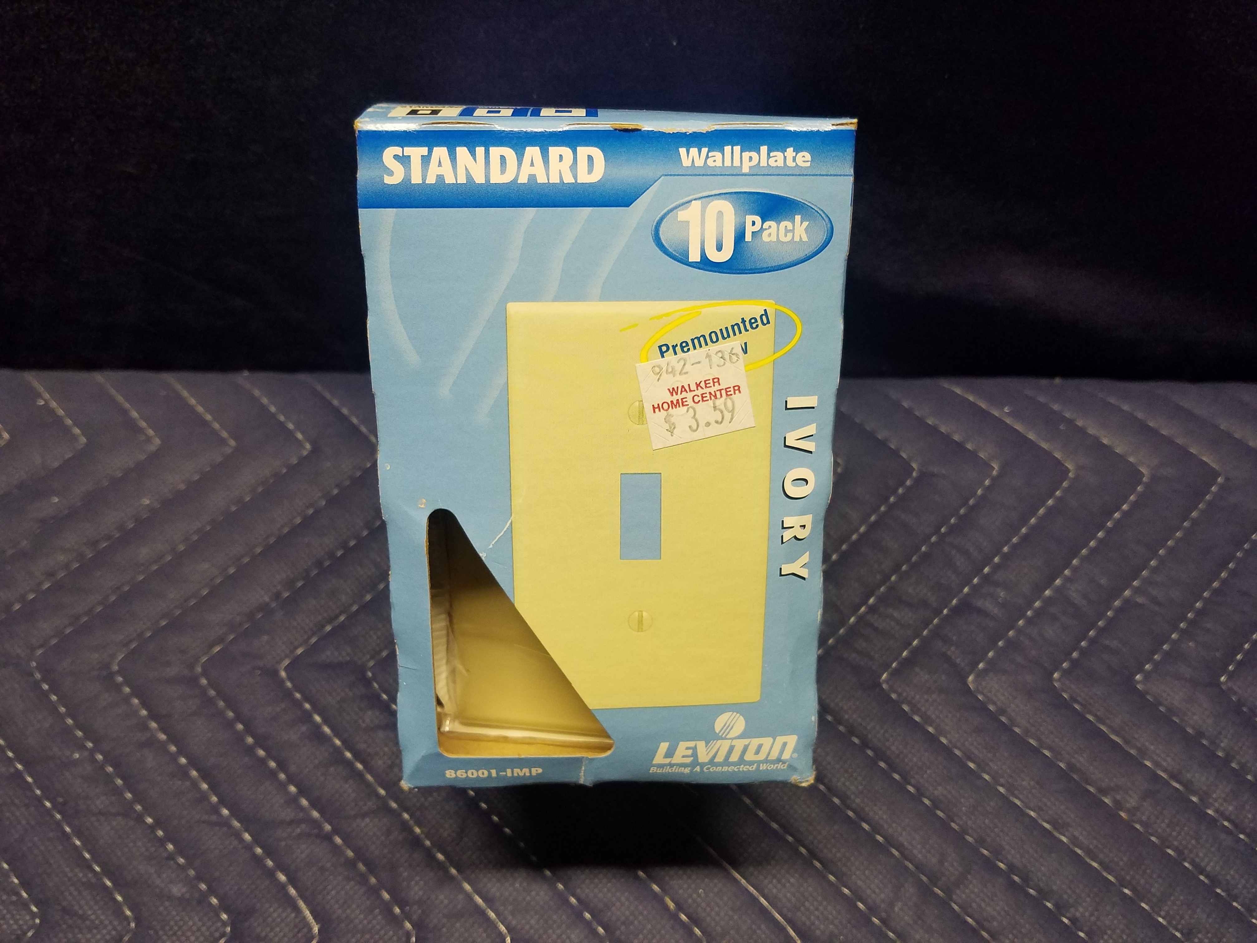 lot 76 image: Electrical Wallplate
