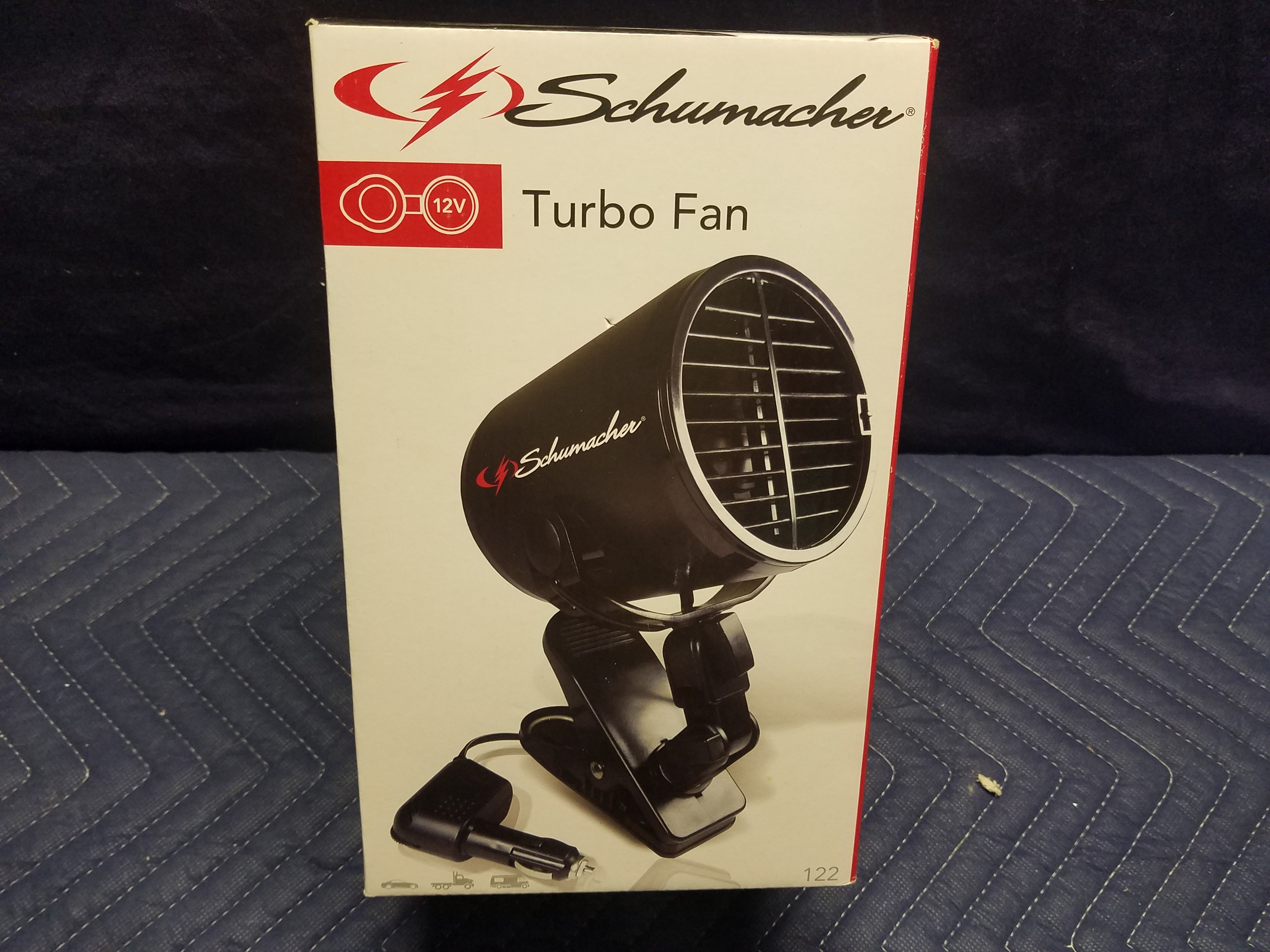 lot 80 image: 12V Fan