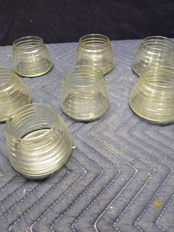 lot 101 image: Glass Jar
