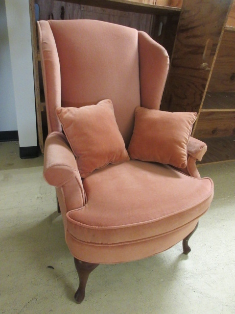 WING BACK CHAIR