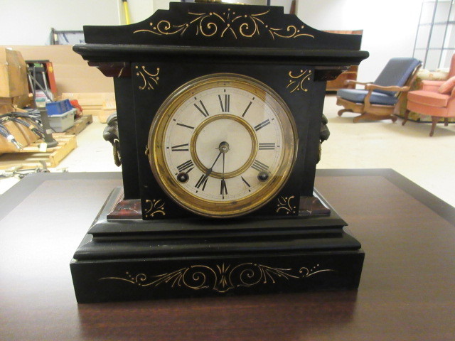 MANTLE CLOCK