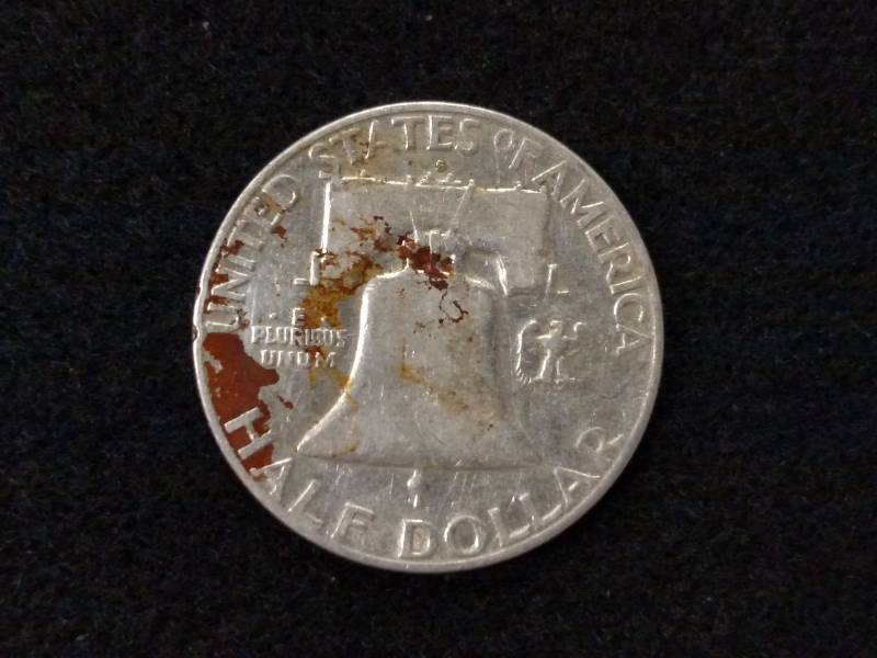 lot 71 image: 1952 S Franklin Silver Half Dollar...