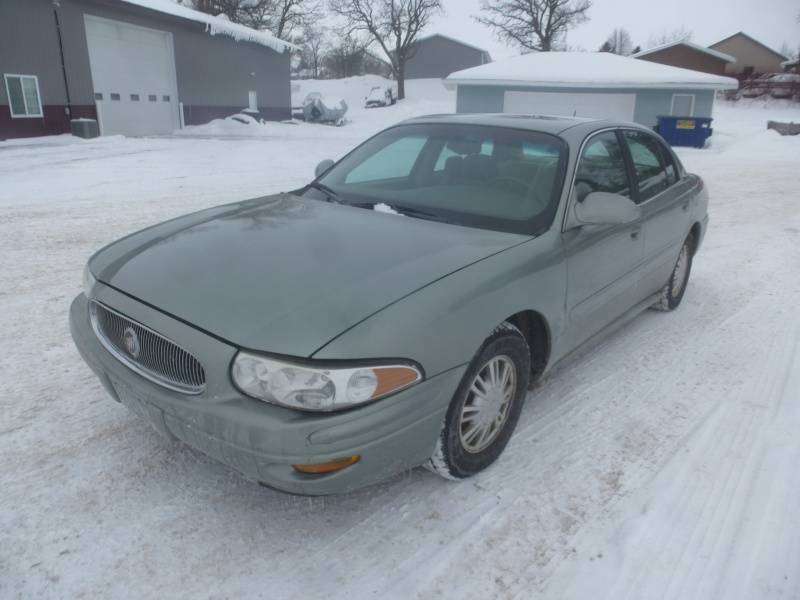 lot 2 image: 2005 Buick Le Sabre