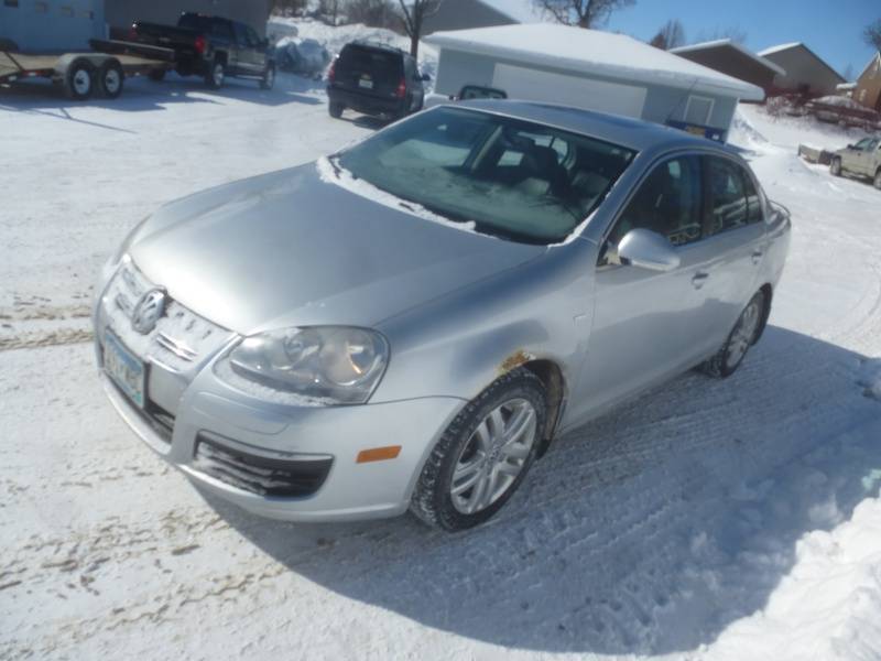 lot 3 image: 2007 Volkswagen Jetta