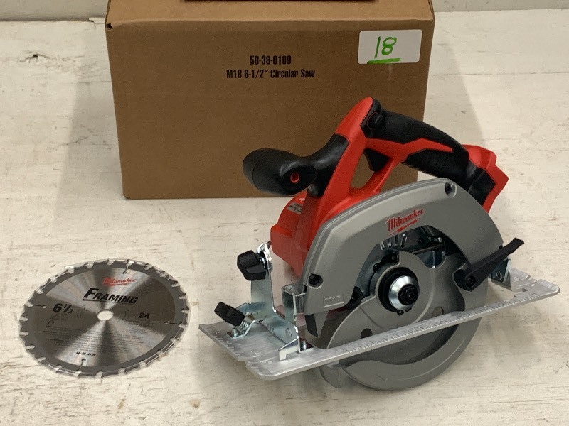 lot 18 image: Milwaukee M18 Cordless 6.5 Circular Saw