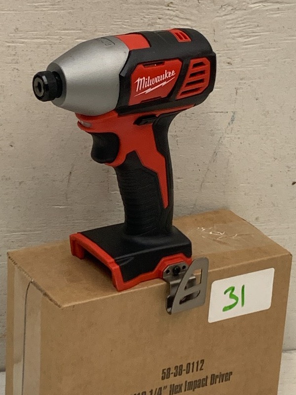 lot 31 image: Milwaukee M18 Cordless 14 Hex Impact Driver