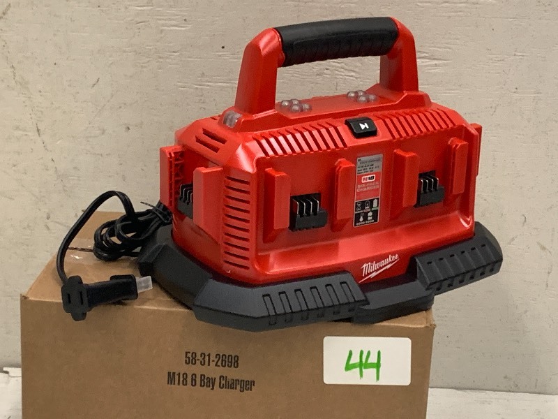 lot 44 image: Milwaukee M18 Six-Pack Charger