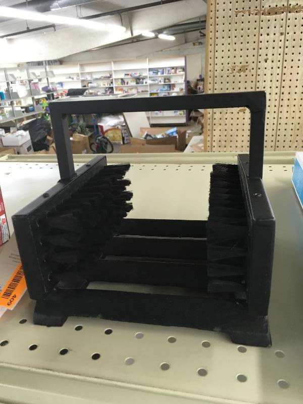 lot 409 image: Hearth & Hand Boot Scraper, Retail $27.99