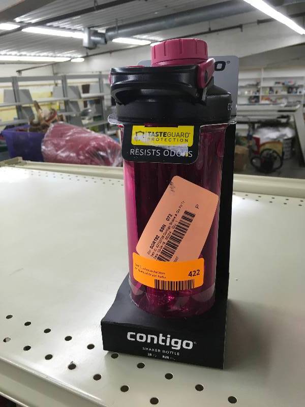lot 422 image: Contigo Shaker Bottle, Retail $12.99