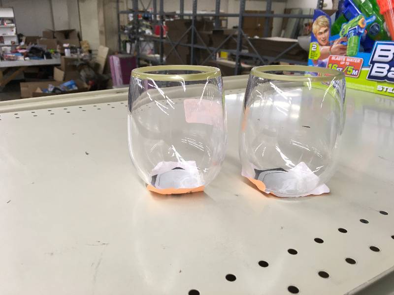 lot 426 image: Two Hard Plastic Cups, Retail $10.99