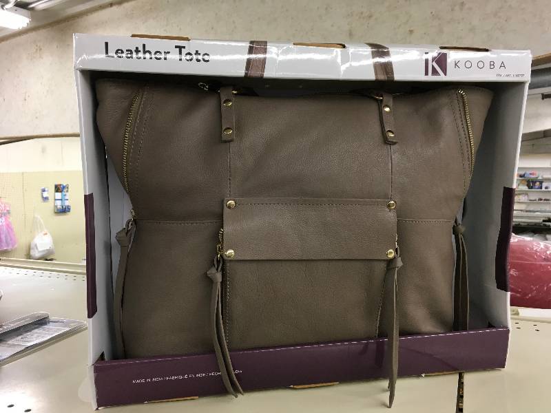 lot 432 image: Kooba Leather Tote Purse, Retail $39.99