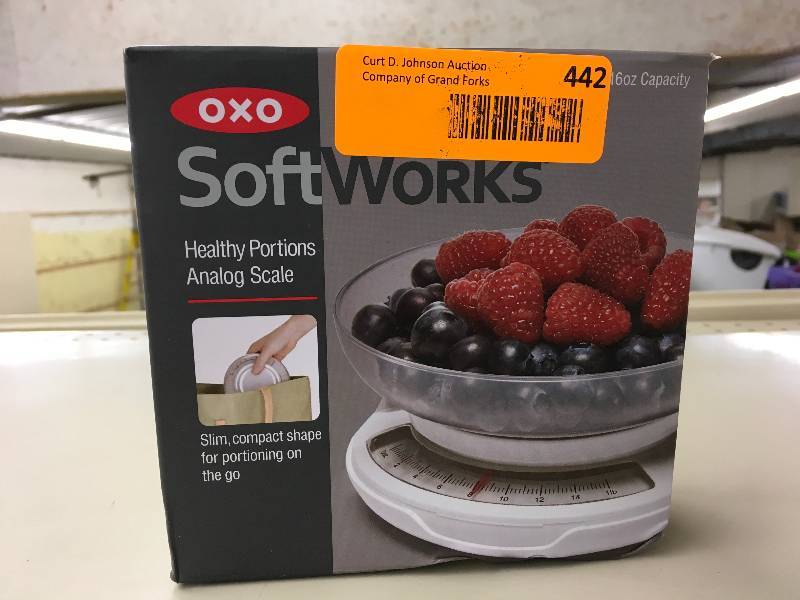 lot 442 image: OXO Healthy Portions Scale, Retail $12.99