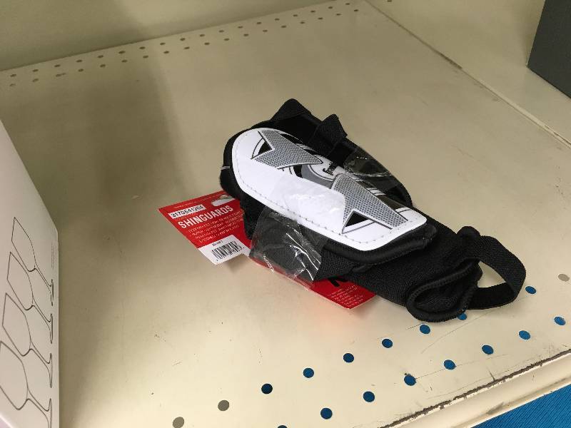 lot 444 image: XS Franklin Shin Guards, Retail $9.99