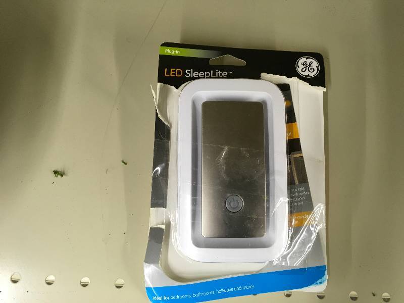lot 487 image: General Electric LED Sleeplite, Retail $12.99