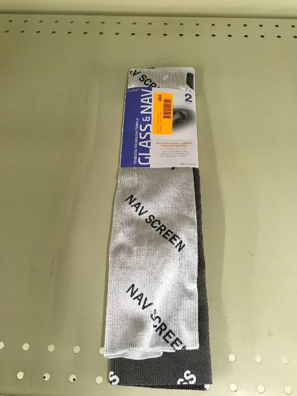 lot 494 image: MyRide Microfiber Glass Towels, Retail $9.99