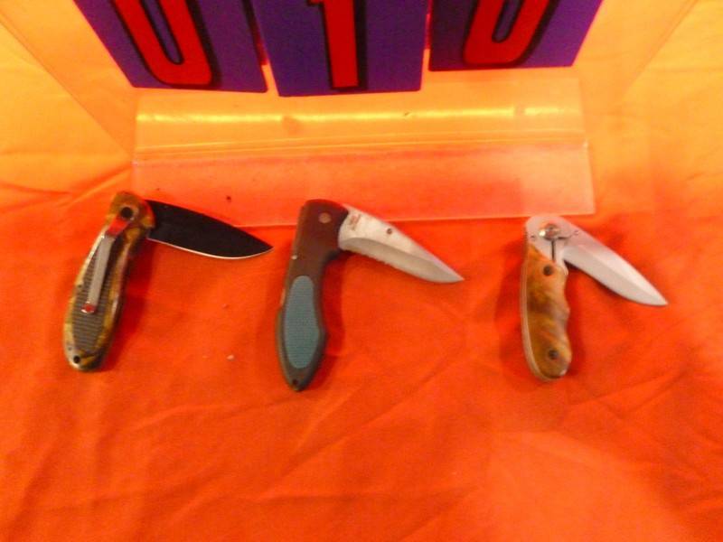 SnS Auctions # 360 Knives & Sporting Goods