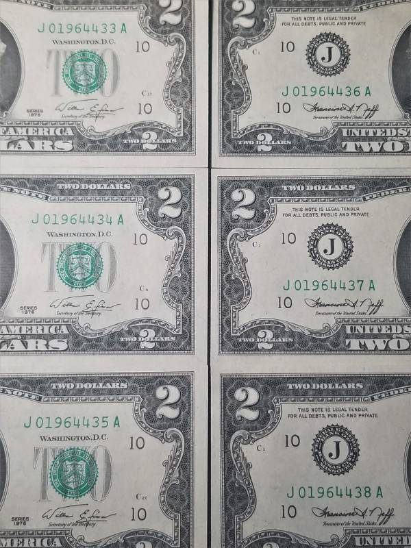 6 CONSECUTIVE SERIAL # US TWO DOLLAR BILLS