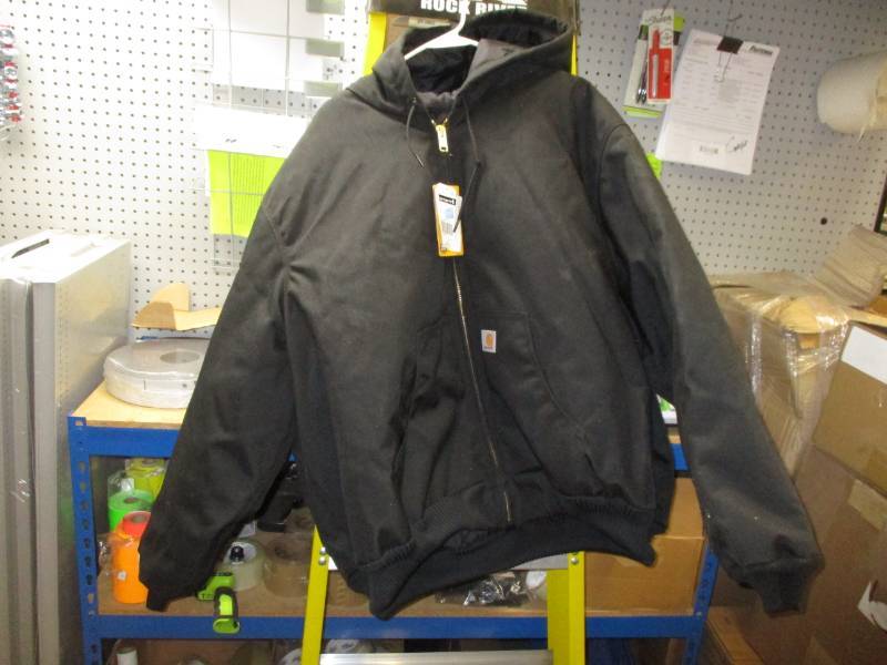 lot 24 image: Carhartt Yukon Jacket
