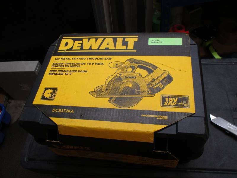 lot 29 image: DeWalt 18V Metal Cutting Saw