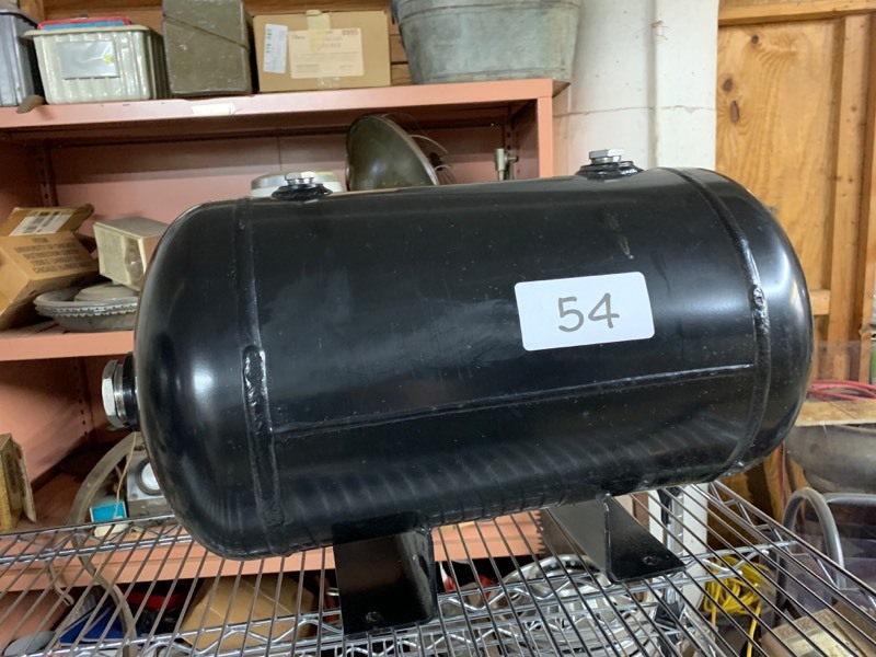 lot 54 image: Air tank