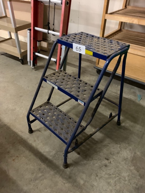 lot 65 image: Safety step ladder