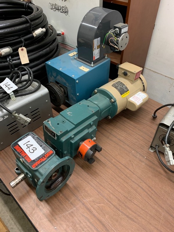 lot 143 image: Motor, gear box, & blower