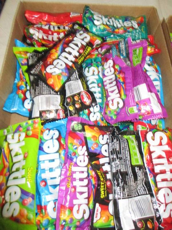 lot 150 image: 30 assorted Bags of skittle