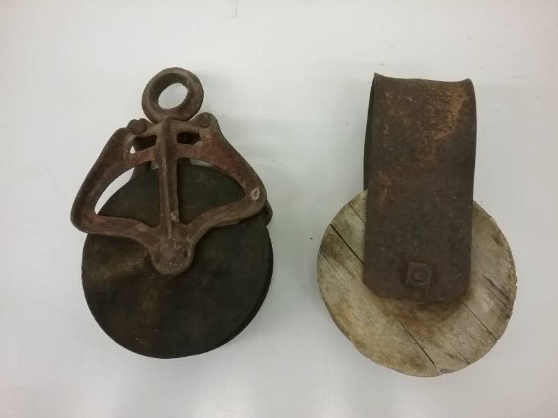 lot 65 image: 2 Antique Wooden Wheeled Pulleys