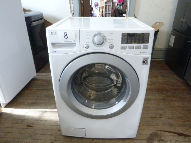 lot 8 image: NEW LG Wash Machine (Scratch & Dent)