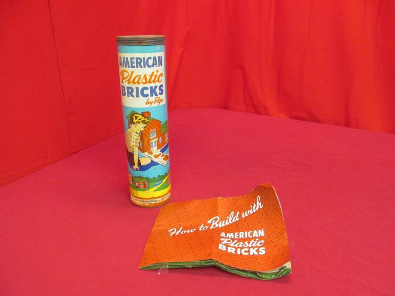 lot 23 image: vintage American bricks
