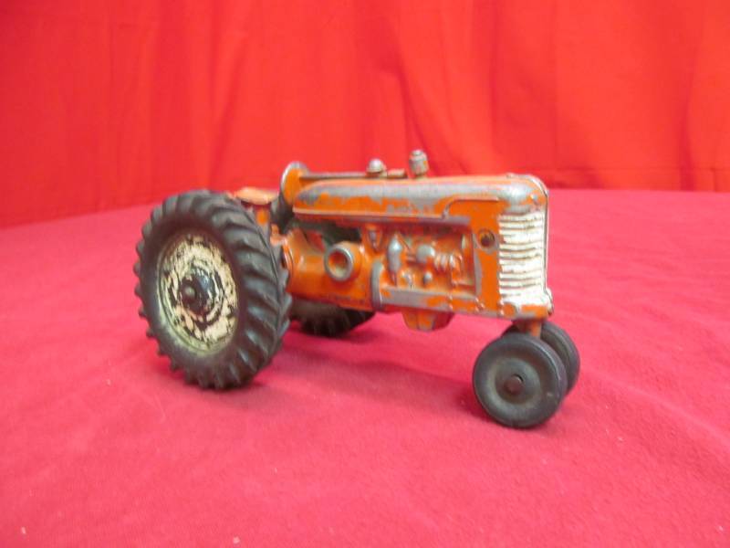 slik toy tractor