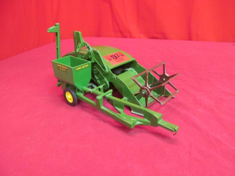 lot 83 image: John Deere combine