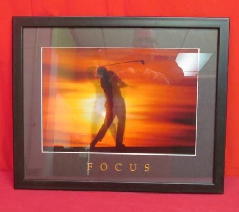 lot 147 image: Focus  golfer swing club as you walk by or turn your head