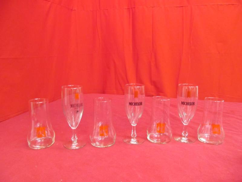 lot 191 image: glasses