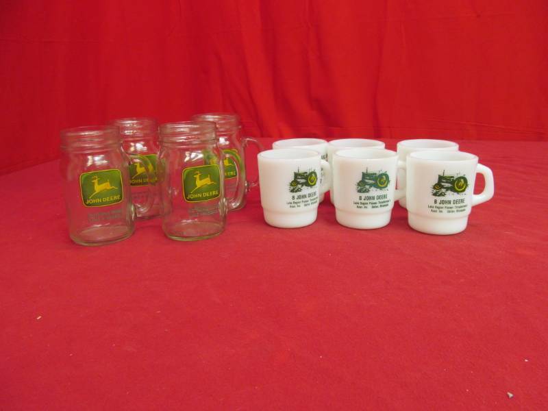 lot 195 image: John Deere mugs, Cups
