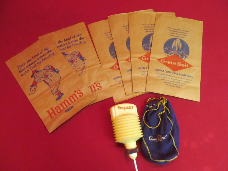 lot 240 image: vintage beer paper bags