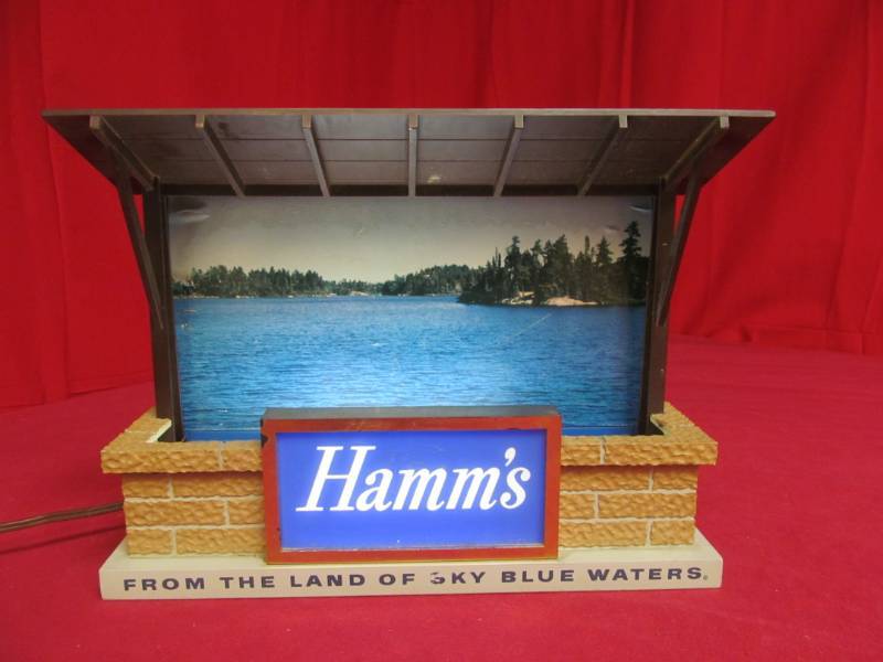 lot 255 image: vintage Hamms light