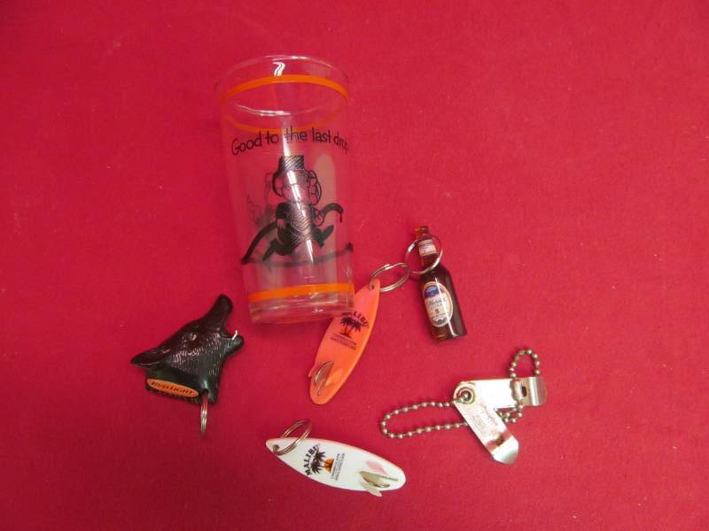 lot 256 image: vintage key chain fobs