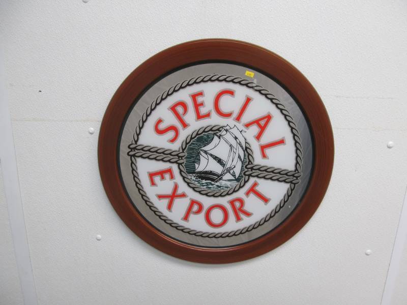 lot 175 image: Special Export Beer mirror