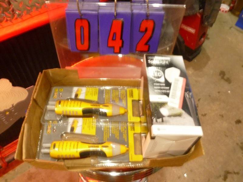 SnS Auctions # 361 Waiting for spring