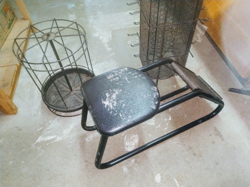 lot 66 image: Retail Counter Display Square Wire Grid w Hooks - Countertop Jewelry Carousel Retail Display - Vintage Upholstered Stool