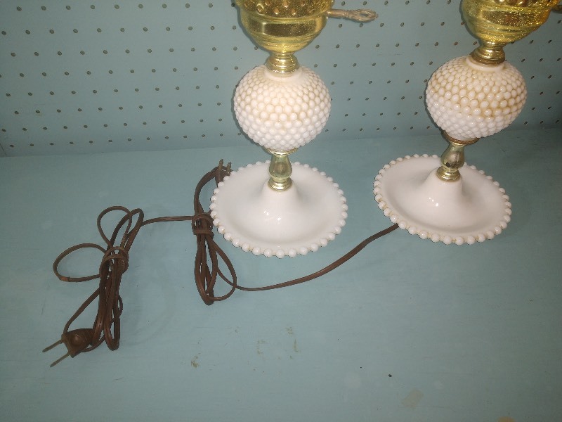 lot 96 image: Vintage Hobnail Milk Glass Dish Base Table Lamps (2)