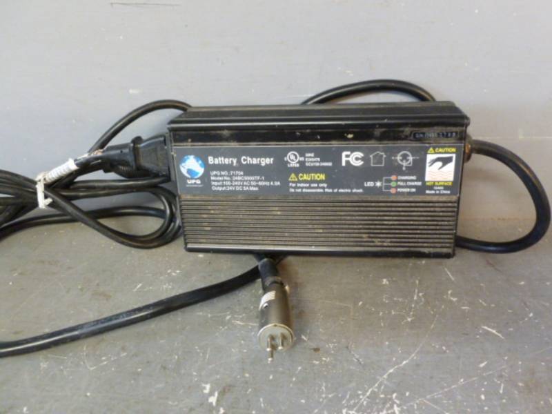 lot 39 image: Power Wheel Chair Charger