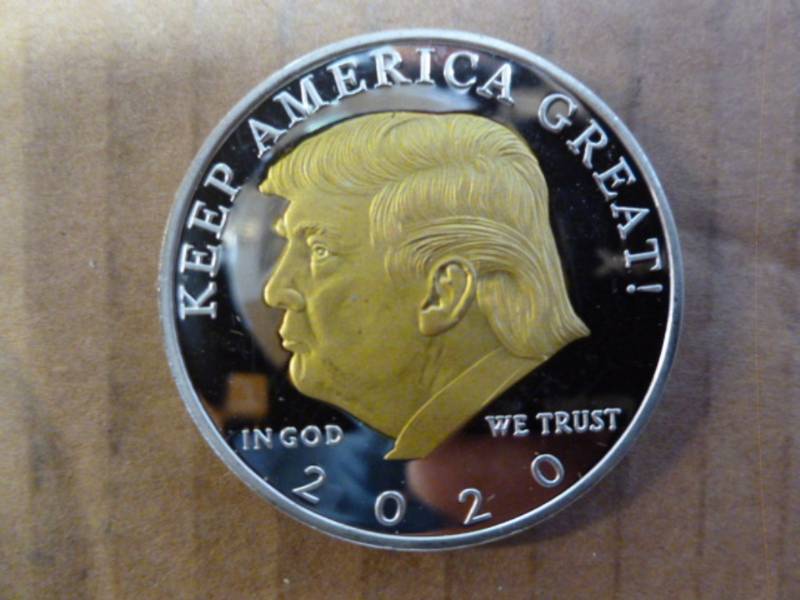 lot 52 image: Collector Coin