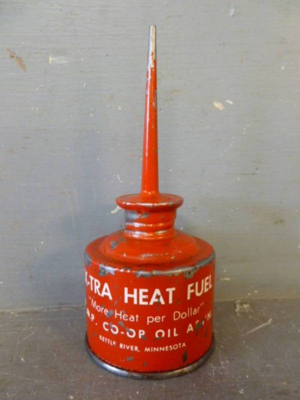 lot 58 image: Vintage Oil Can