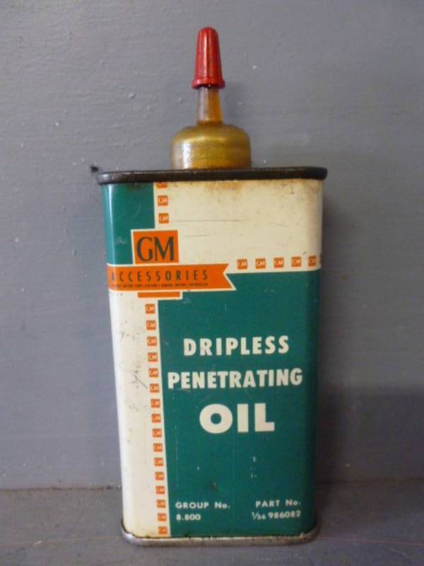 lot 60 image: Vintage Oil Can