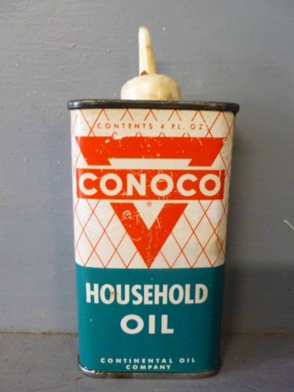 lot 62 image: Vintage Oil Can